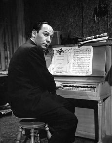 Frank Loesser on set of Red, Hot and Blue