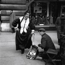 Norman Wisdom, London 1958